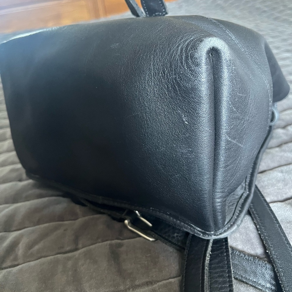 Coach Black Leather Daypack - Picture 8 of 12